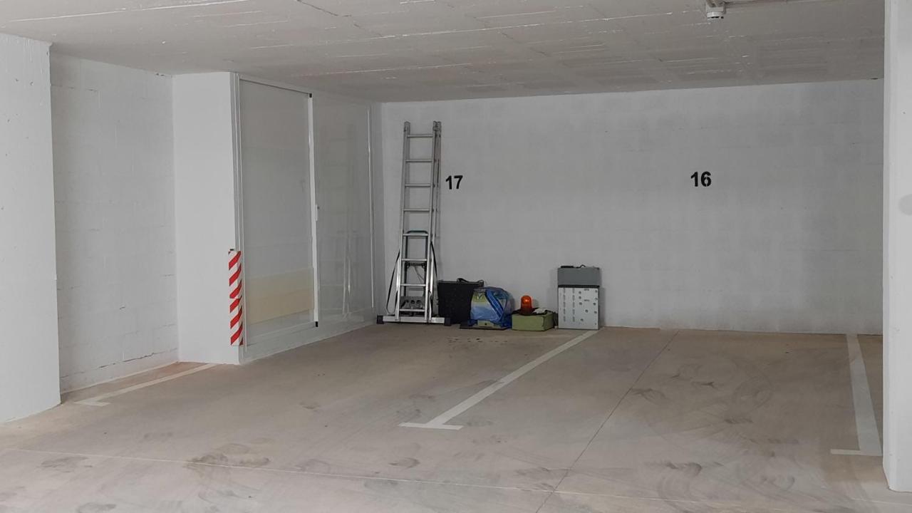 Parking, Ubicacion Y Confort ตาริฟา ภายนอก รูปภาพ